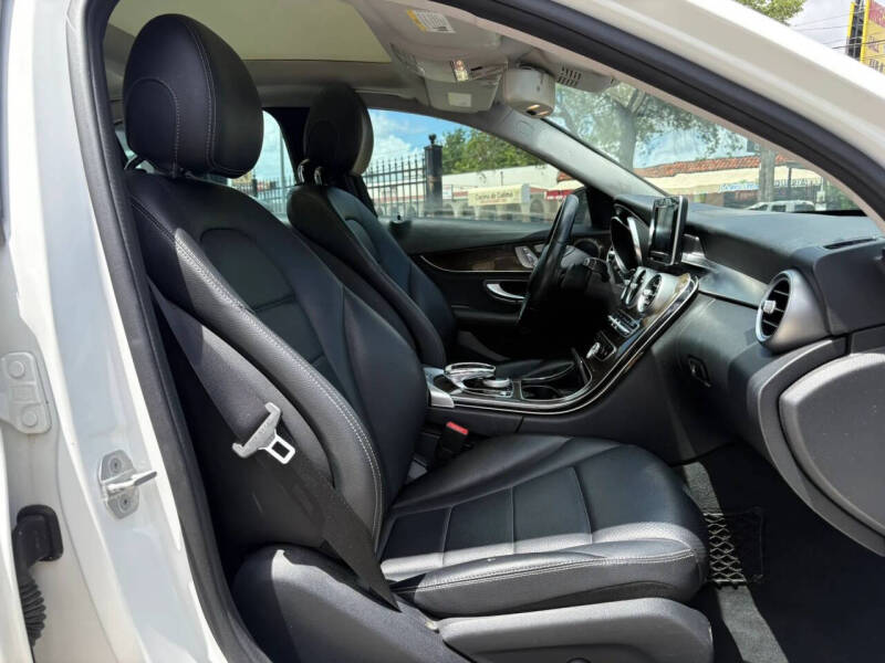 2016 Mercedes-Benz C-Class