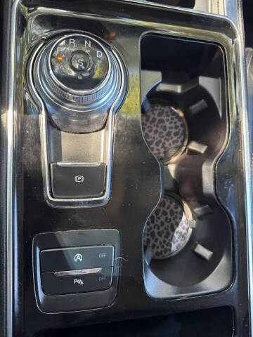 2020 Ford Edge Titanium