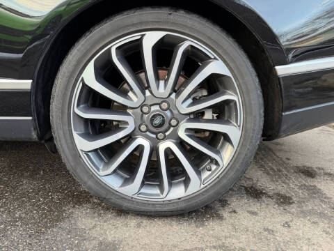 2020 Land Rover Range Rover P525 HSE