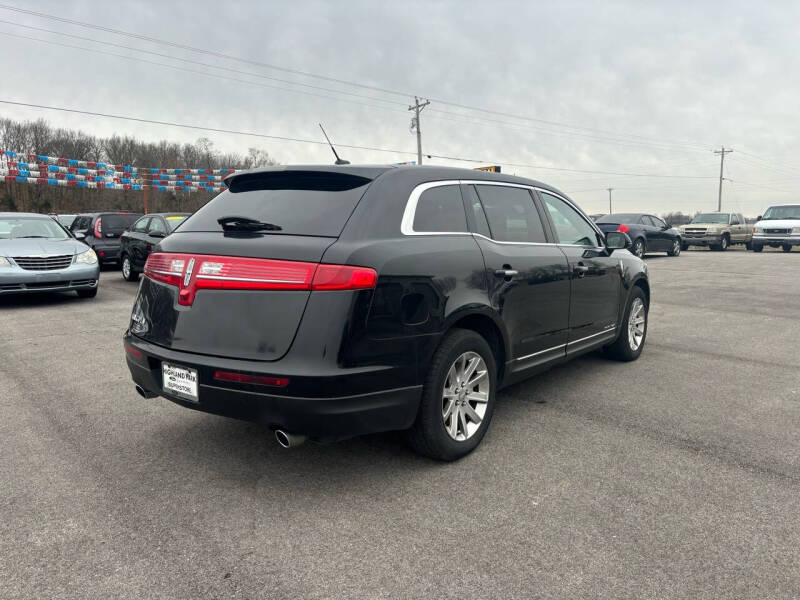 2018 Lincoln MKT Town Car Livery Fleet