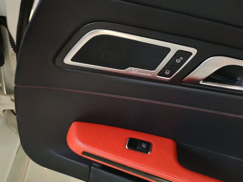 2018 Mercedes-Benz AMG GT 66