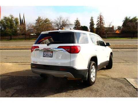 2017 GMC Acadia SLE-1