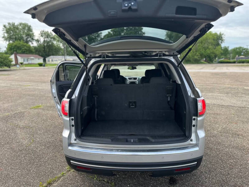 2016 GMC Acadia SLE-2