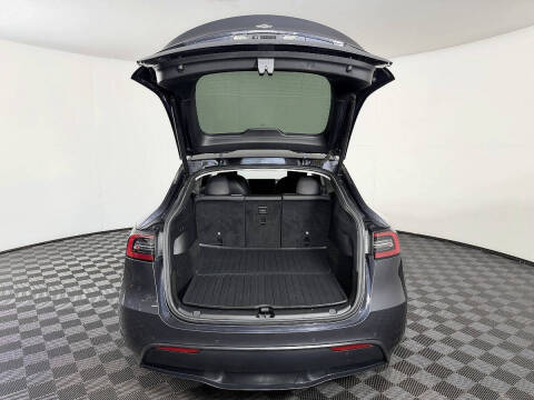 2022 Tesla Model Y Long Range