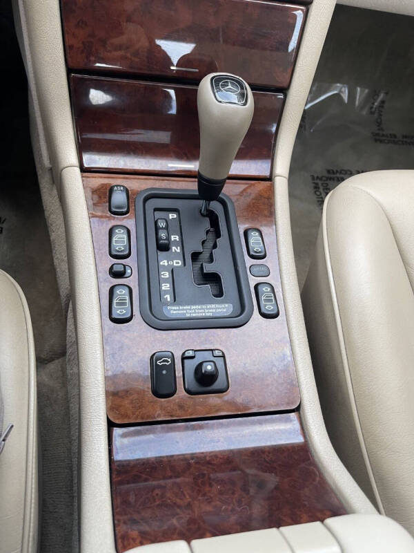 1998 Mercedes-Benz E-Class E 320