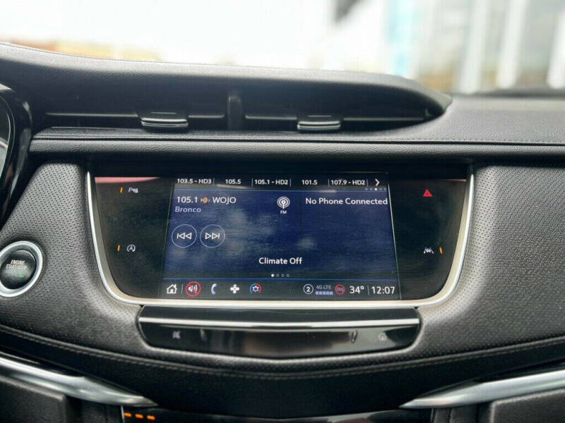 2022 Cadillac XT6 Luxury