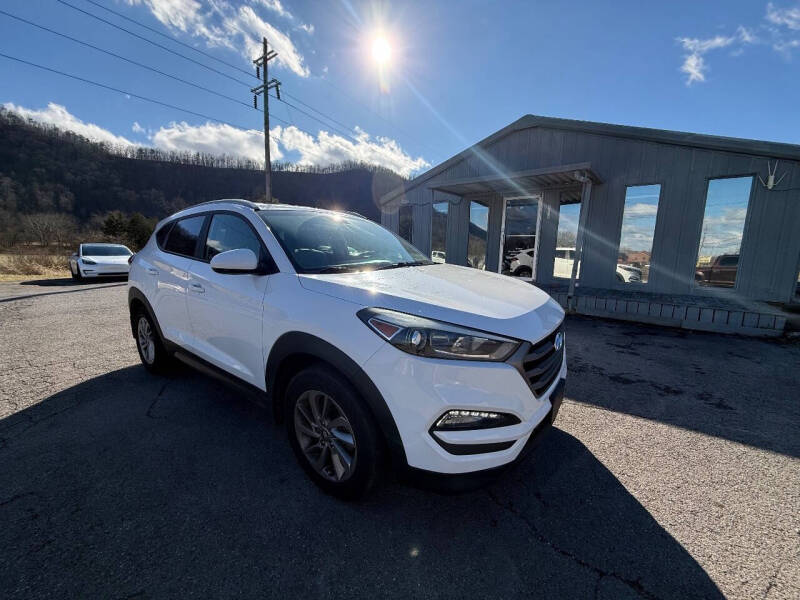 2016 Hyundai Tucson SE