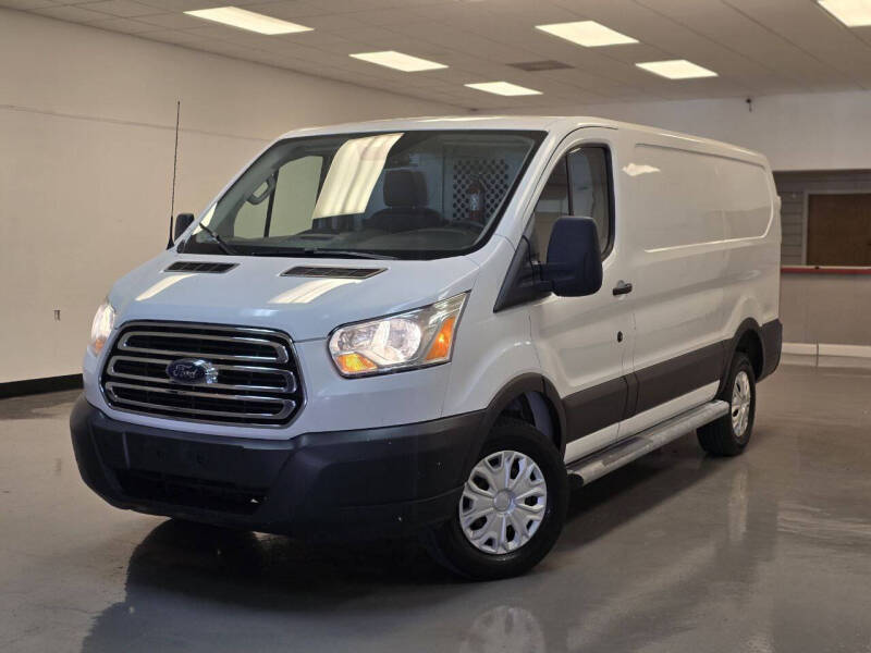 2019 Ford Transit Van Base's photo