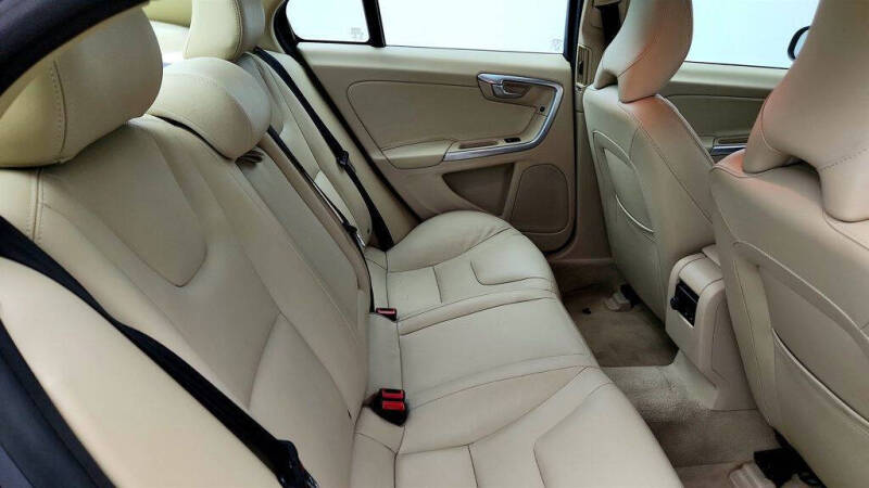2016 Volvo S60 T5 Premier