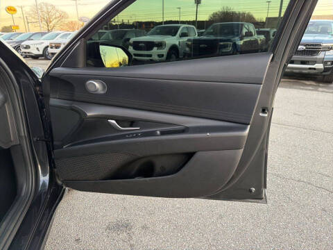 2023 Hyundai Elantra