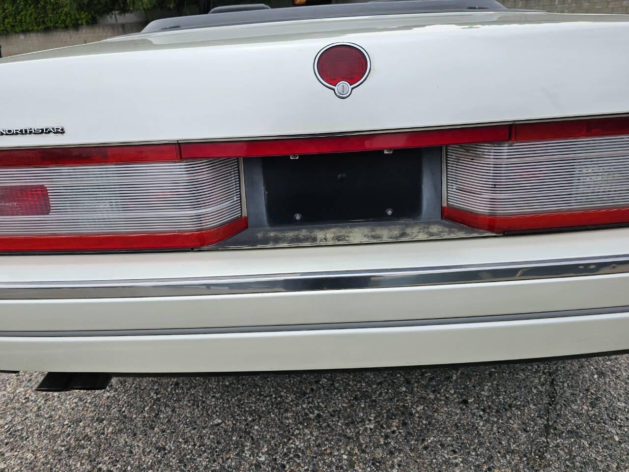1993 Cadillac Allante 18