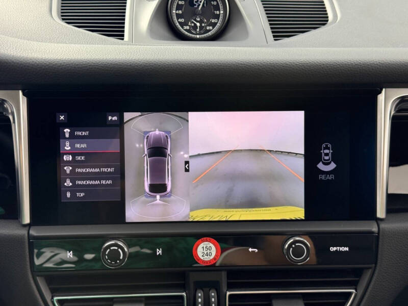 2023 Porsche Macan