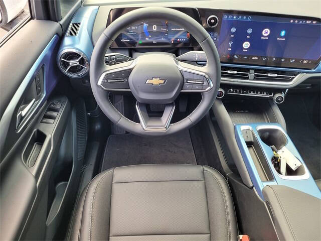 2026 Chevrolet Equinox EV LT 2