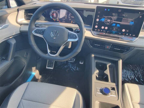 2026 Volkswagen Tiguan SE R-Line Black 4Motion