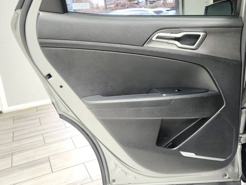 2023 Kia Sportage LX