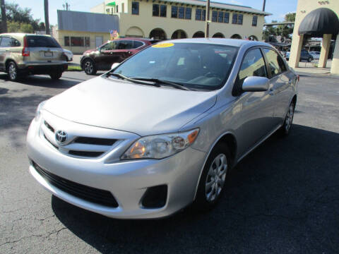 2011 Toyota Corolla LE