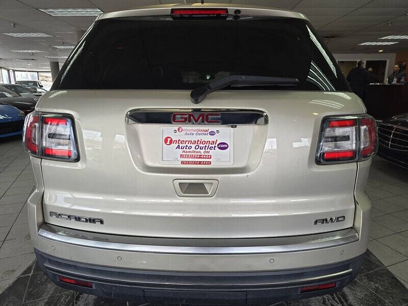 2016 GMC Acadia SLE-2