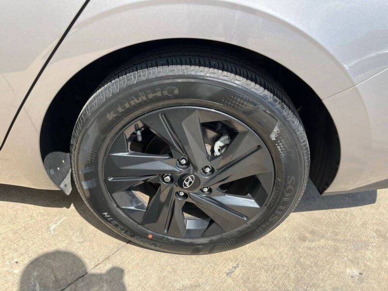 2023 Hyundai Elantra