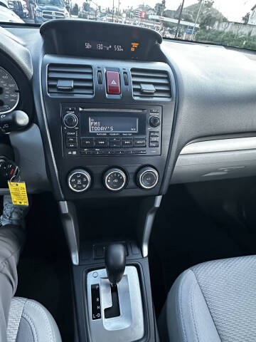 2014 Subaru Forester 2.5i