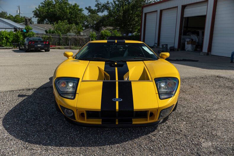 2005 Ford GT