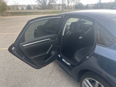 2018 Volkswagen Passat 2.0T S