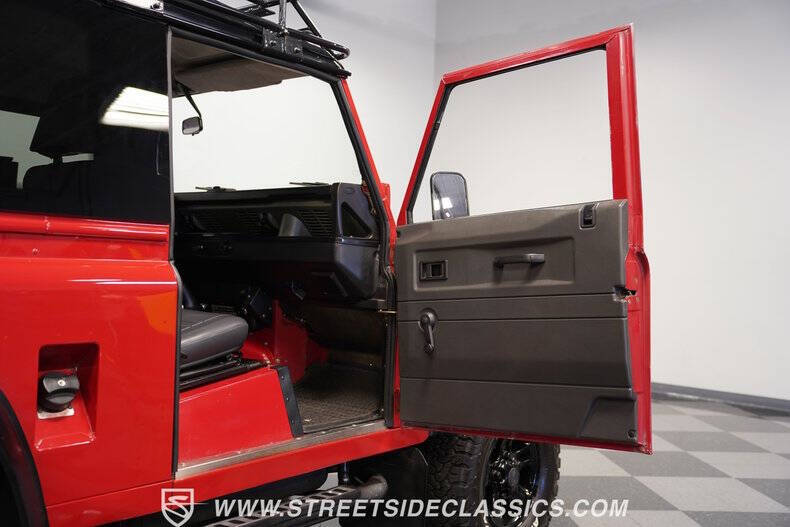 1991 Land Rover Defender