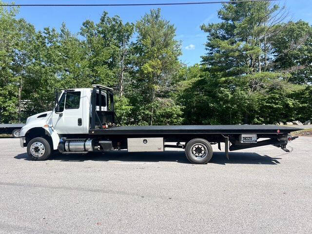 2018 International DuraStar 4300