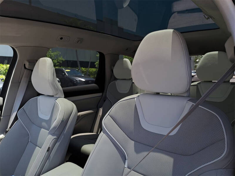 2025 Volvo EX90 Twin Performance Ultra 7P