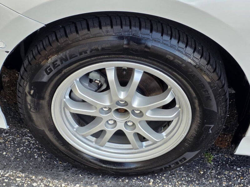 2019 Toyota Prius XLE AWD-e