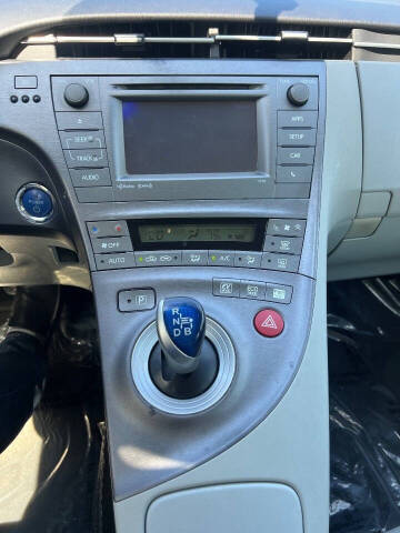 2015 Toyota Prius Three