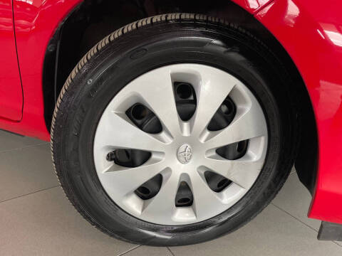 2013 Toyota Prius c Two