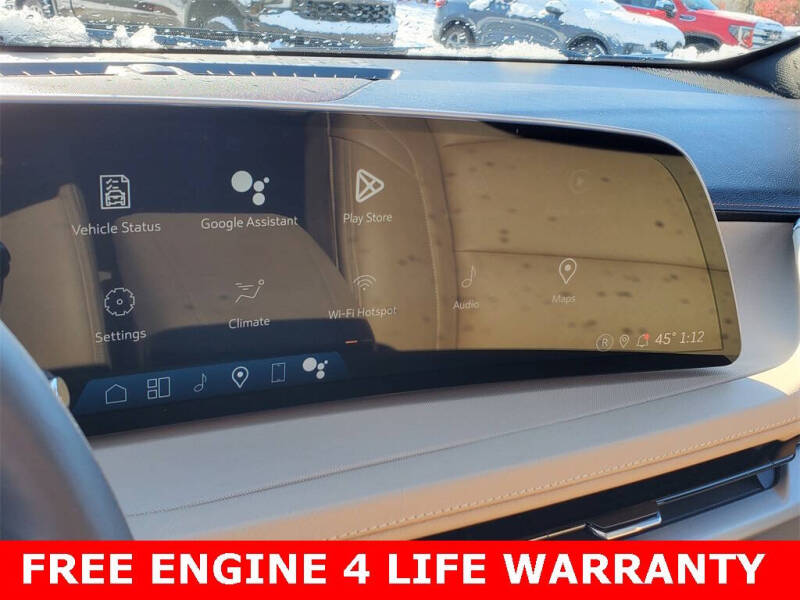 2024 Cadillac XT4 Luxury