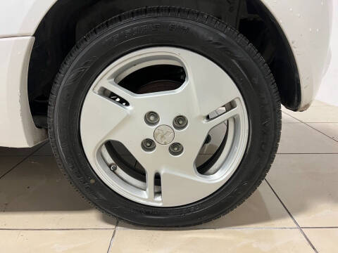 2012 Mitsubishi i-MiEV SE