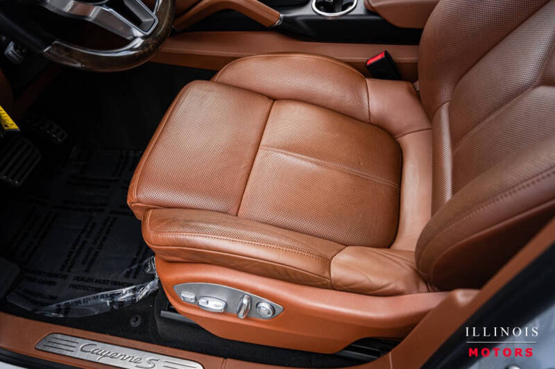 2016 Porsche Cayenne S