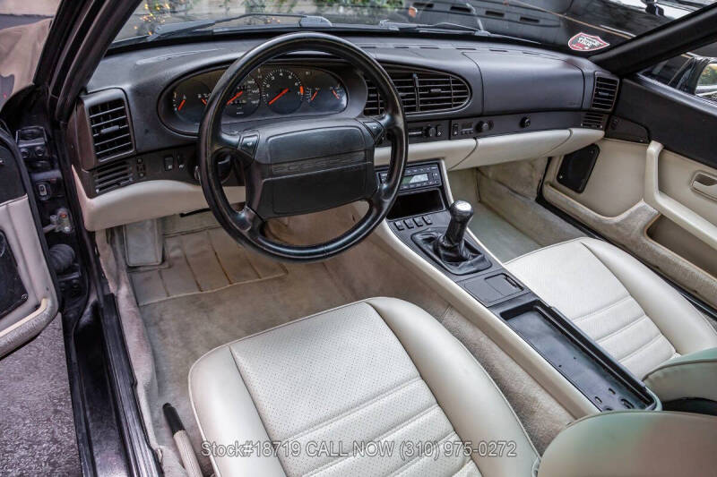 1990 Porsche 944 S2