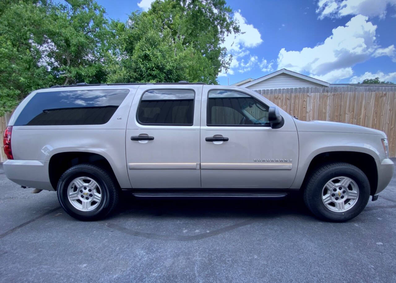 2008 Chevrolet Suburban 7