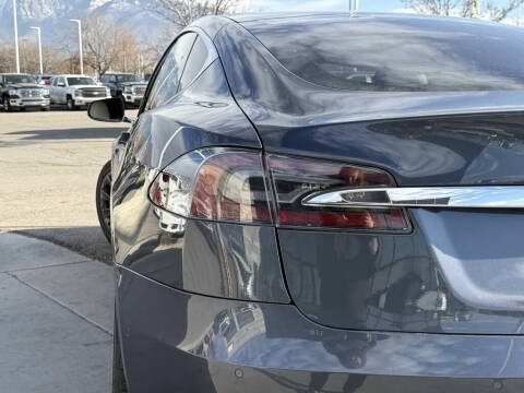 2020 Tesla Model S Long Range Plus
