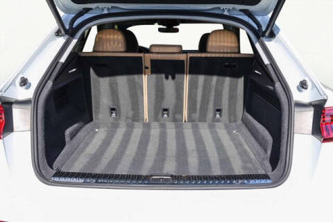 2023 Audi Q8 quattro Premium 55 TFSI