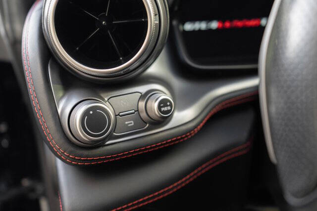 2018 Ferrari GTC4Lusso T 17