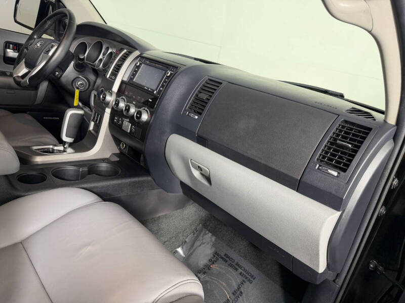 2016 Toyota Sequoia Limited