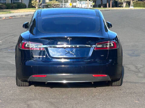 2014 Tesla Model S 85