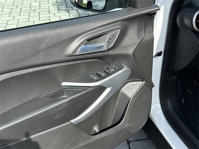 2026 Chevrolet Trax RS