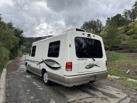 2002 Winnebago Rialta 22QD