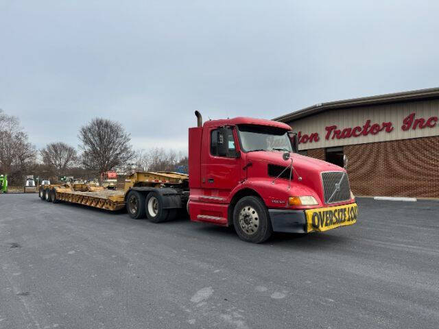 1999 Volvo VN's photo