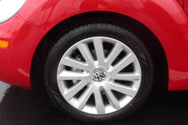 2008 Volkswagen New Beetle Convertible SE