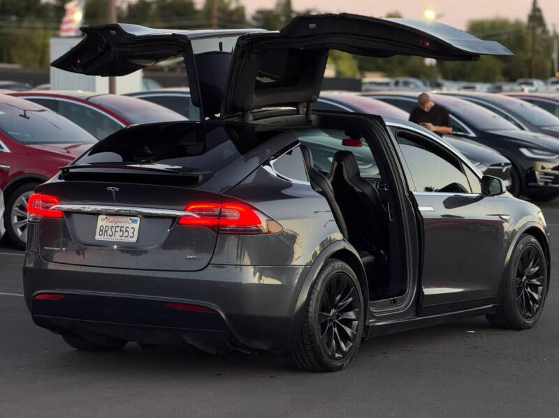 2016 Tesla Model X