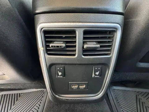 2018 Chrysler 300 Limited