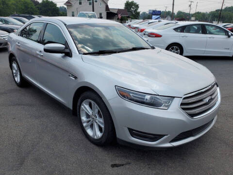 2019 Ford Taurus SEL