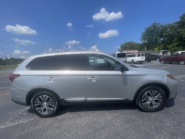 2018 Mitsubishi Outlander for sale at King Kars in Corinth, MS