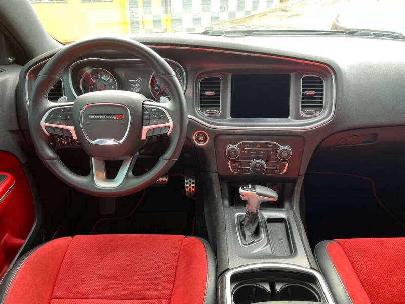 2017 Dodge Charger R/T Scat Pack